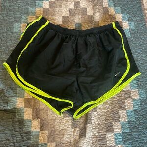 Women’s Nike Tempo Shorts